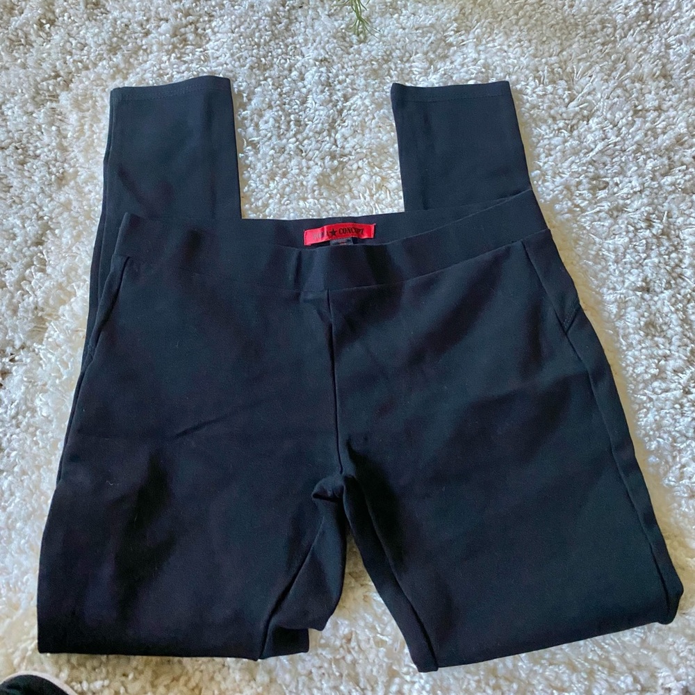 Perfect set of thick high end black tights butt lifting leggings.